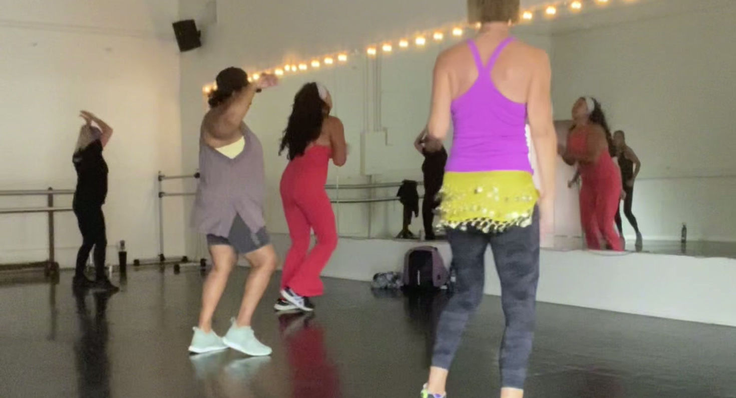 Dance Club Dance Fitness Deep Down